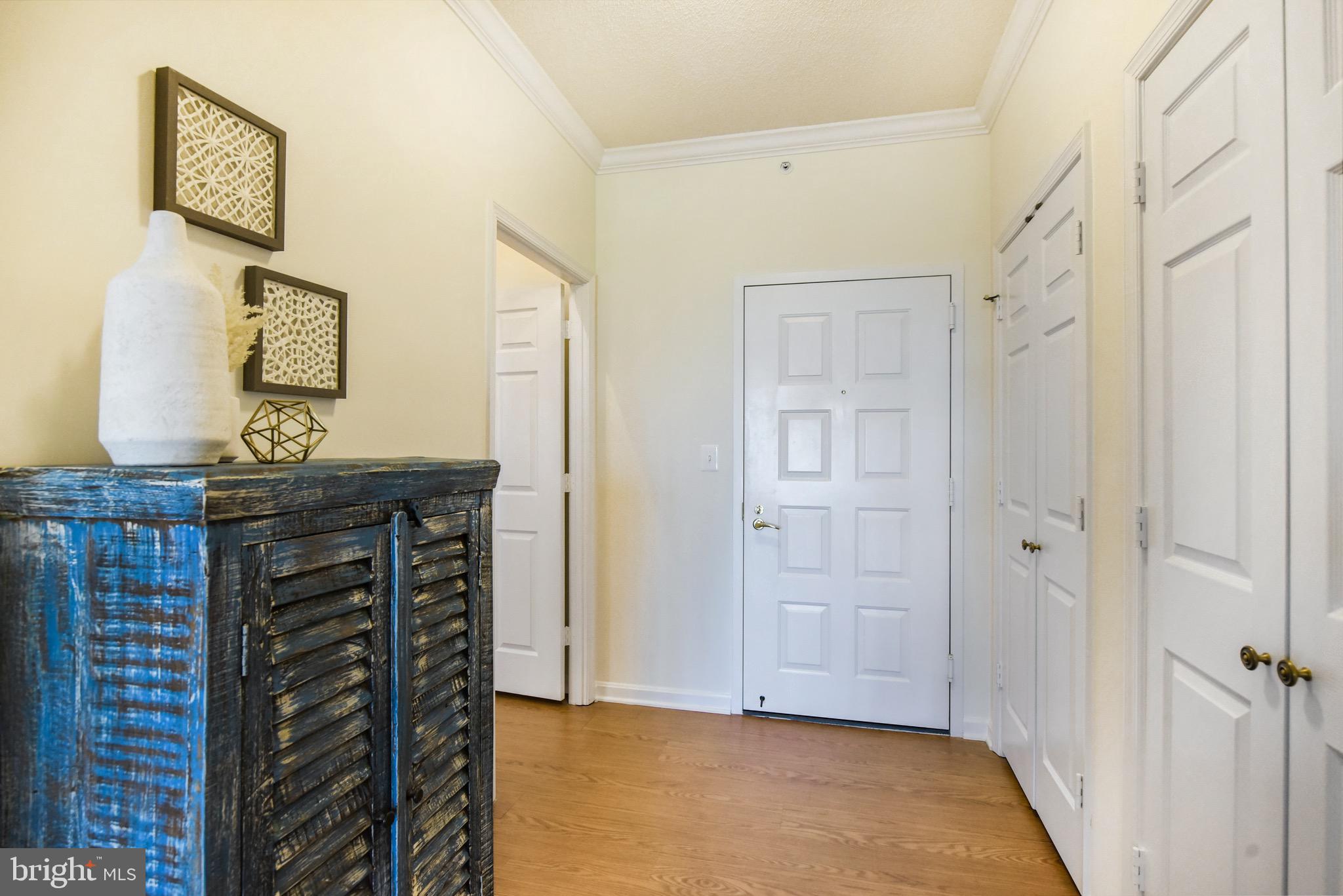 LANSDOWNE WOODS - Residential