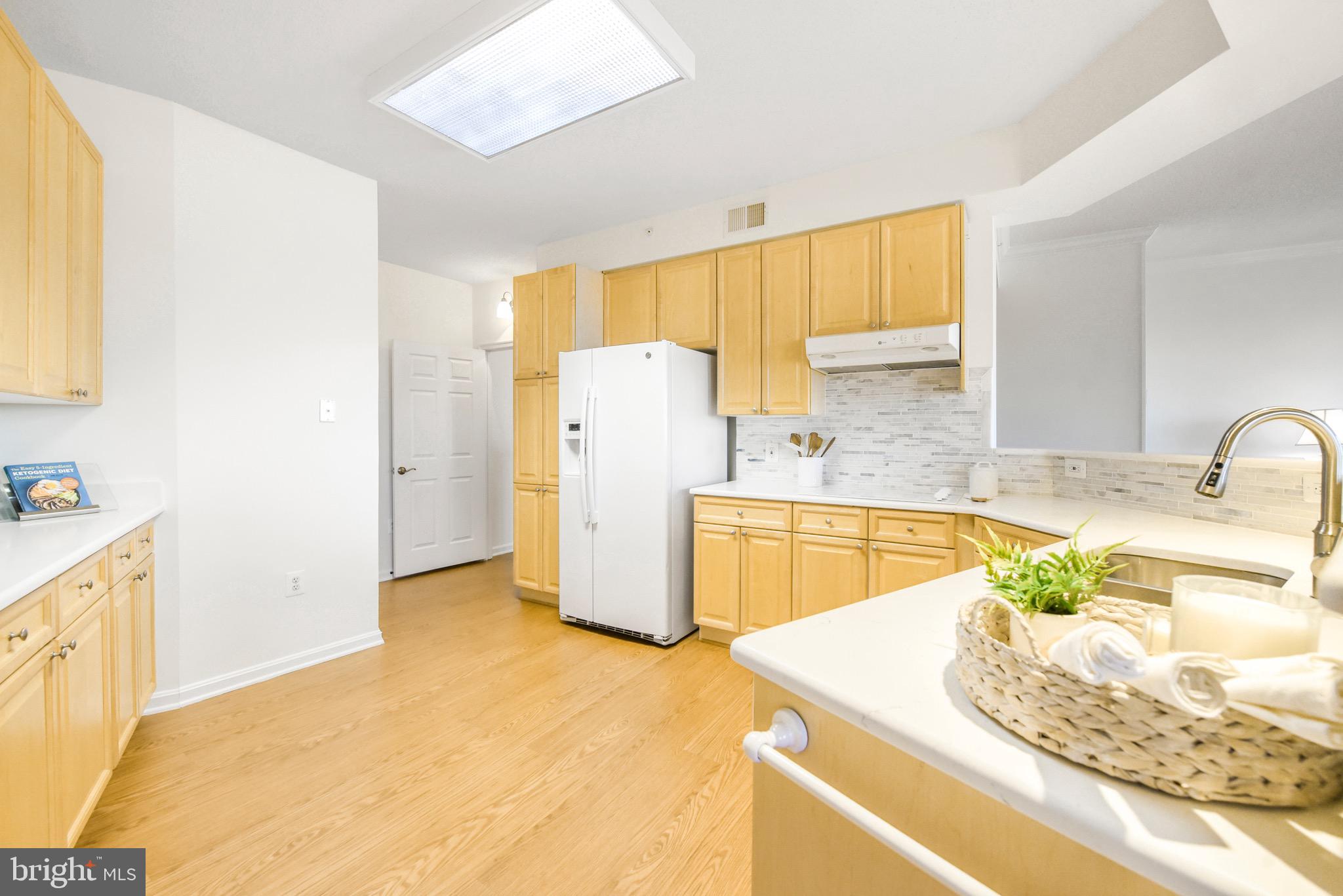 LANSDOWNE WOODS - Residential