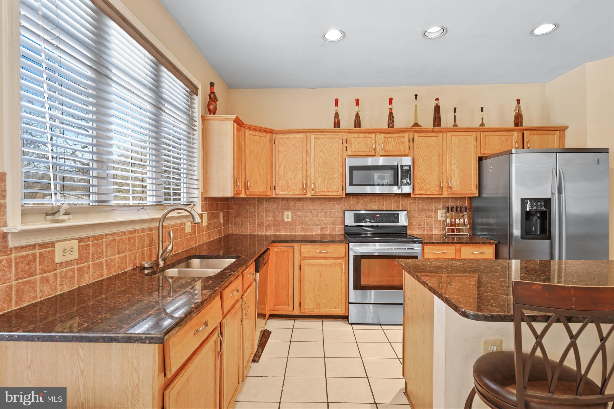 OAK TREE - Residential