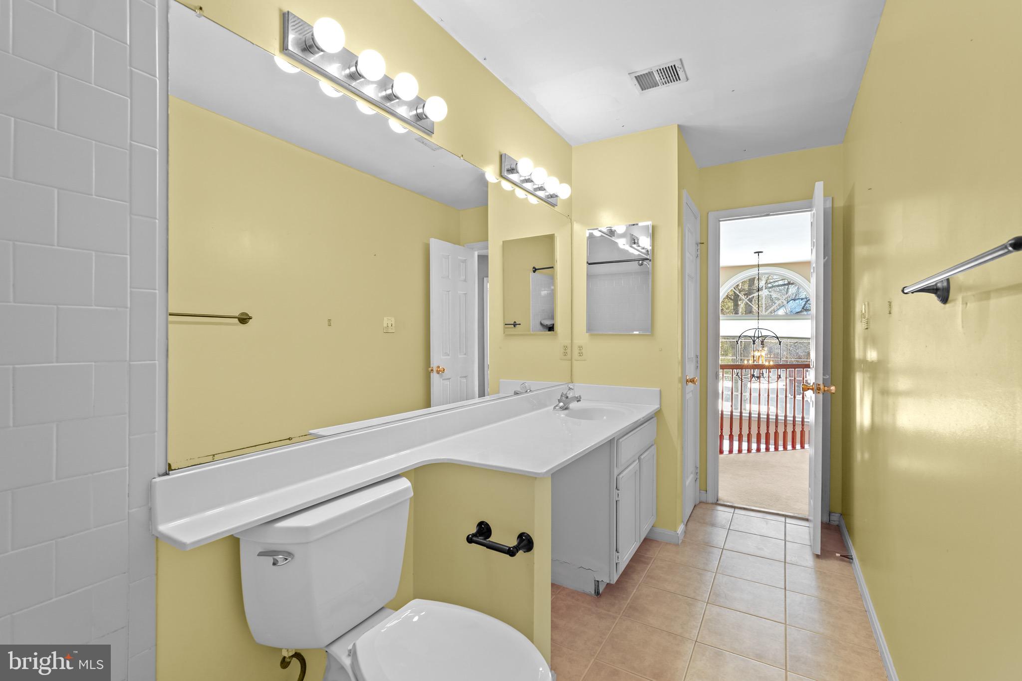 OAK TREE - Residential