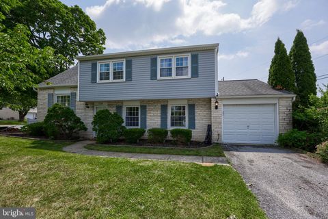 Homes For Sale - 1604 Robert Road<br/> LANCASTER, PA 17601