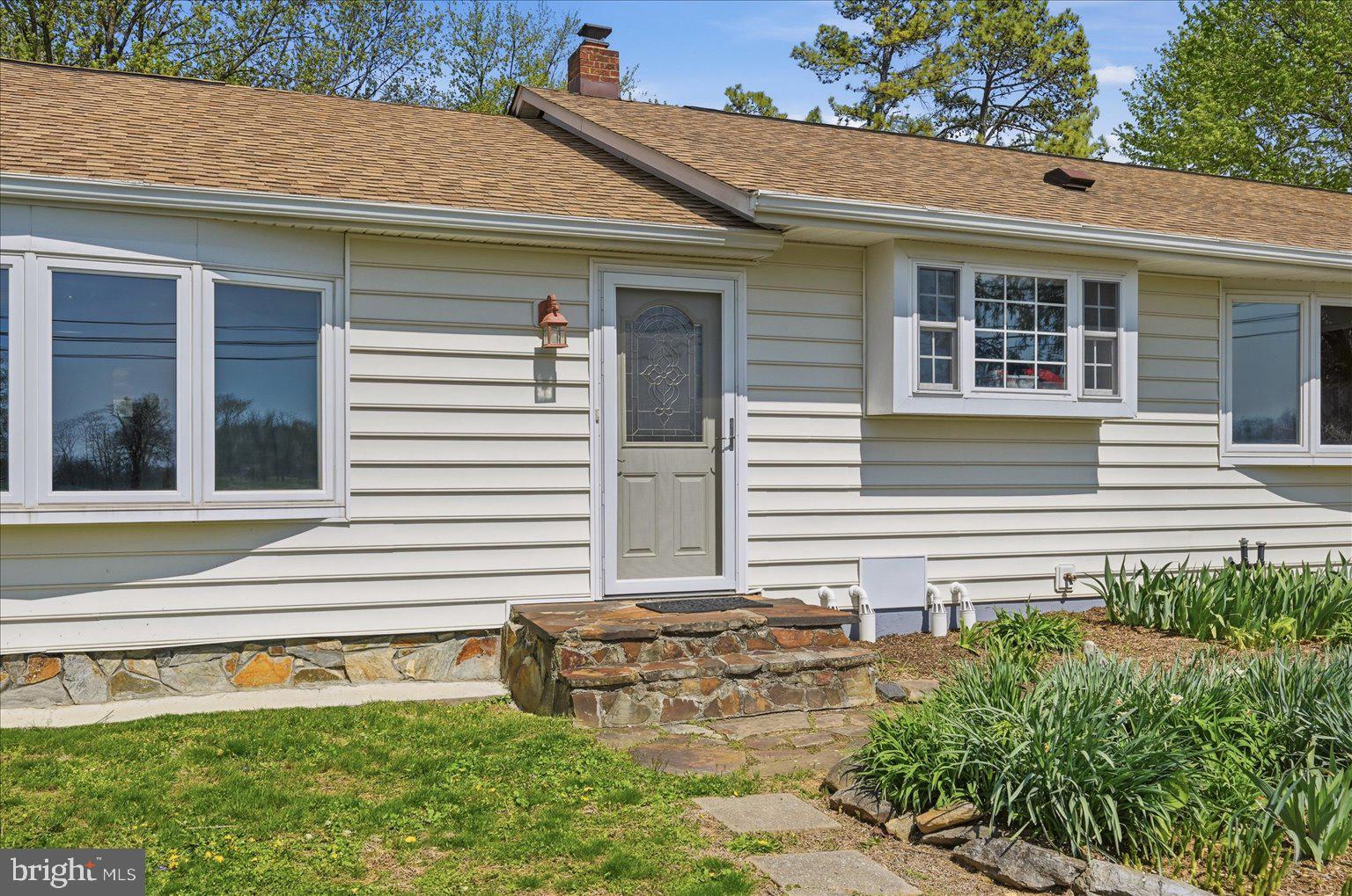 JEFFERSON VILLAGE - Residential