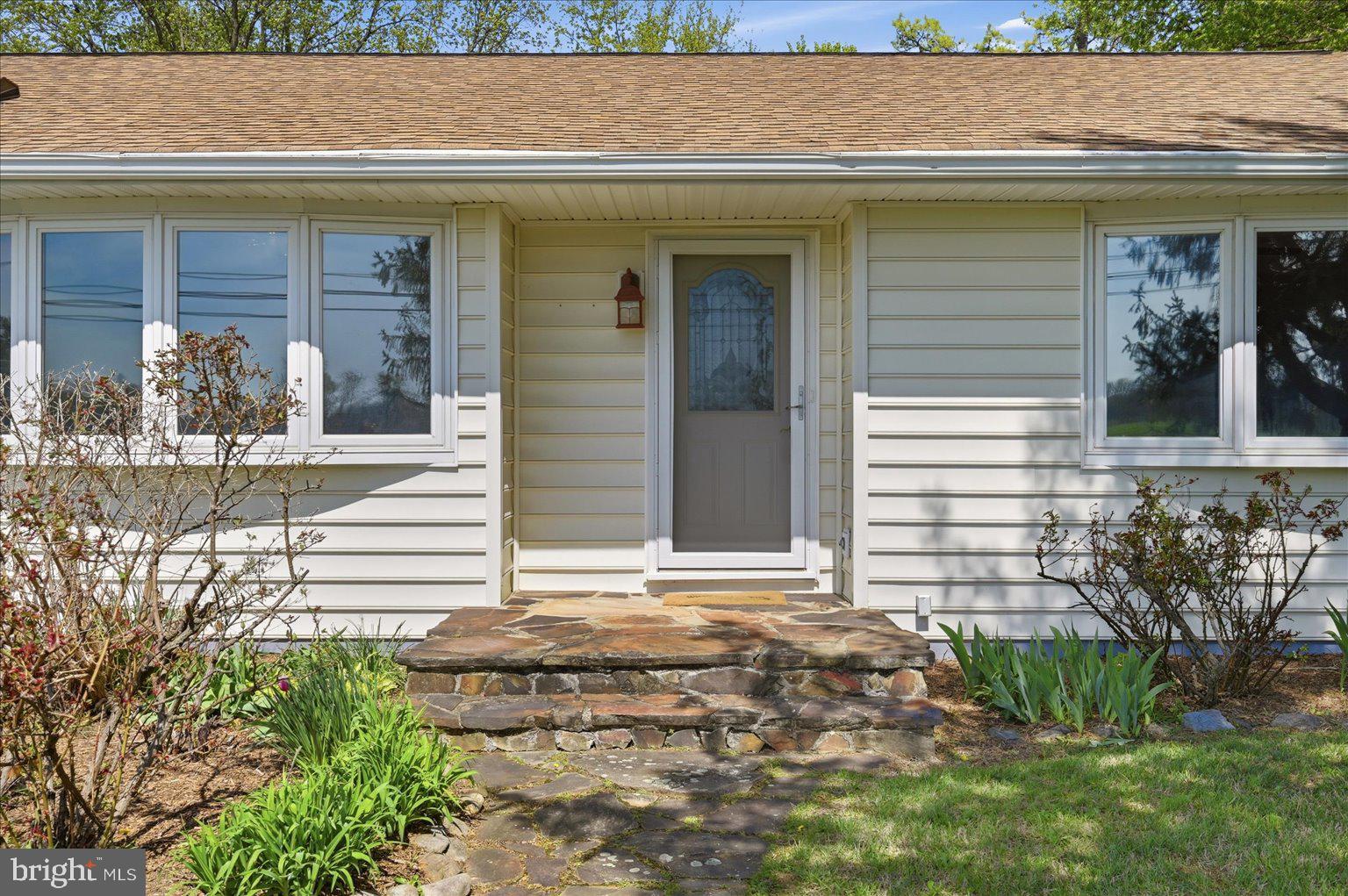 JEFFERSON VILLAGE - Residential