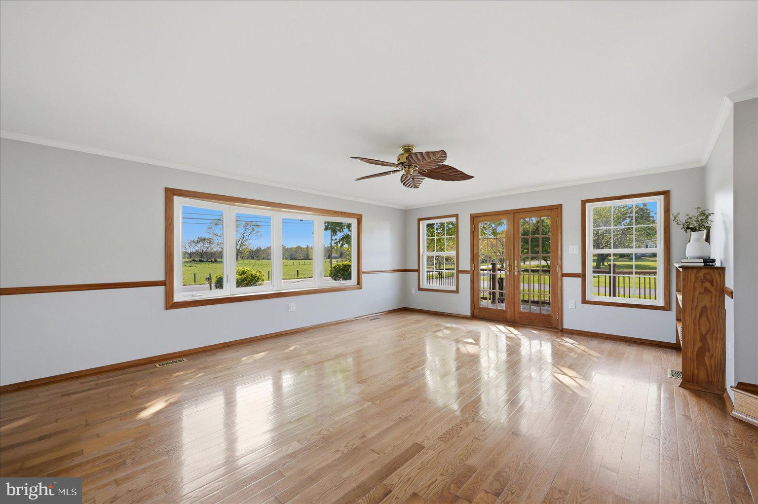 JEFFERSON VILLAGE - Residential