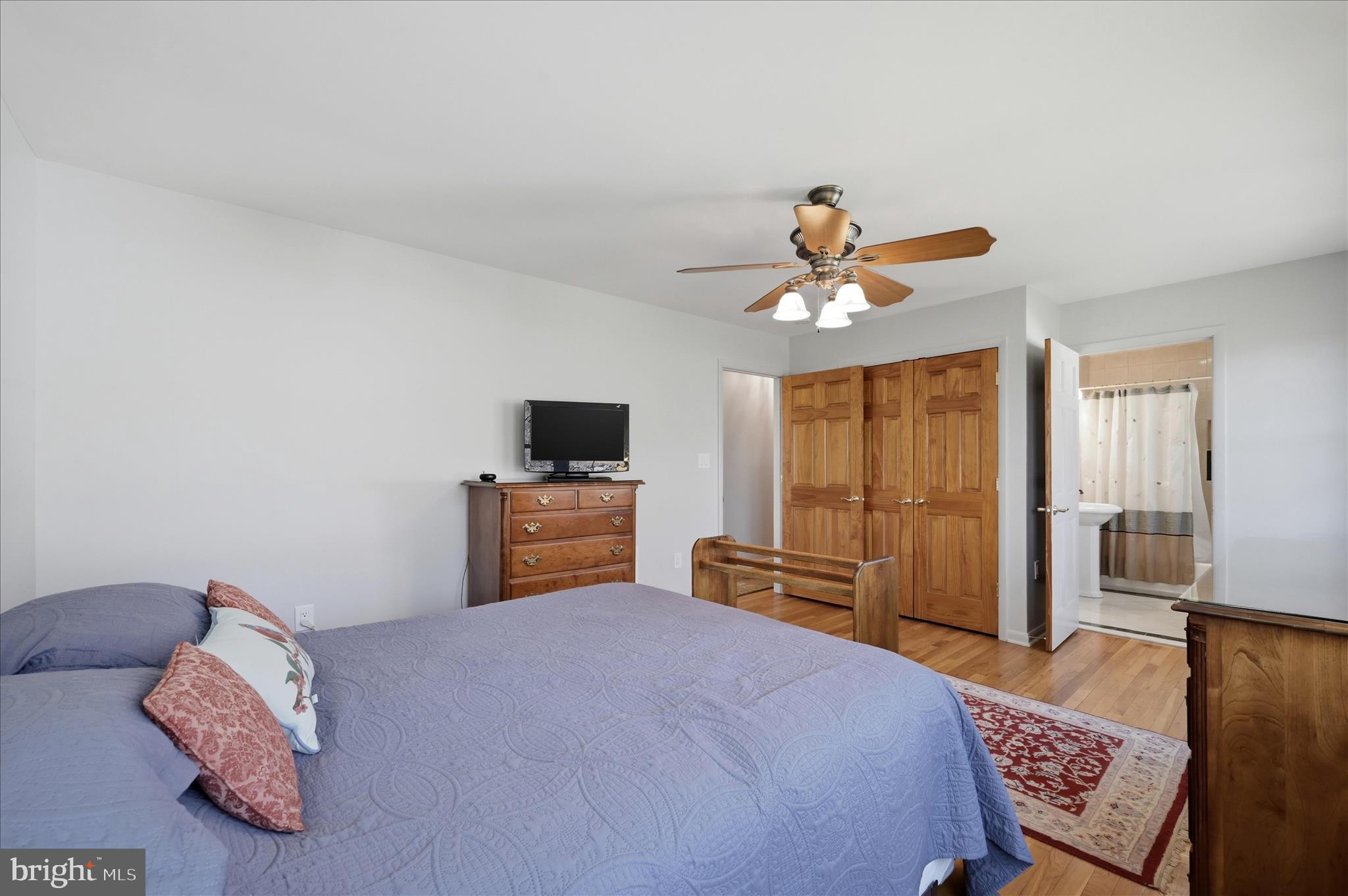 JEFFERSON VILLAGE - Residential