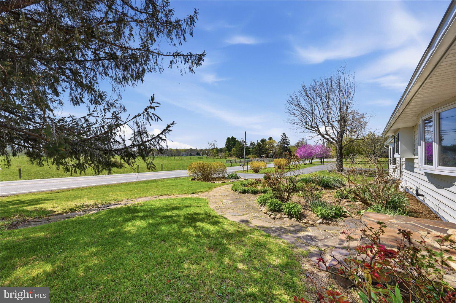 JEFFERSON VILLAGE - Residential