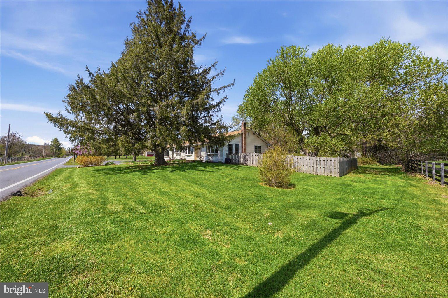 JEFFERSON VILLAGE - Residential