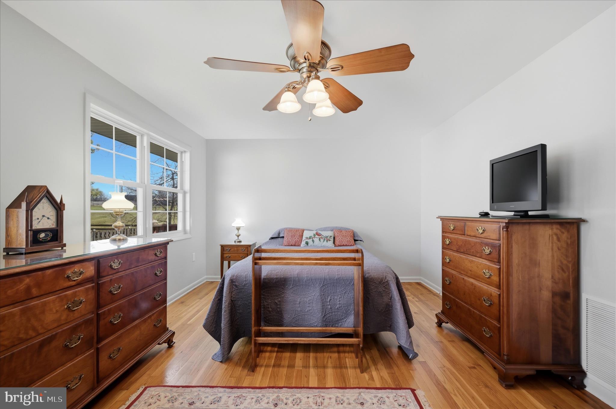 JEFFERSON VILLAGE - Residential