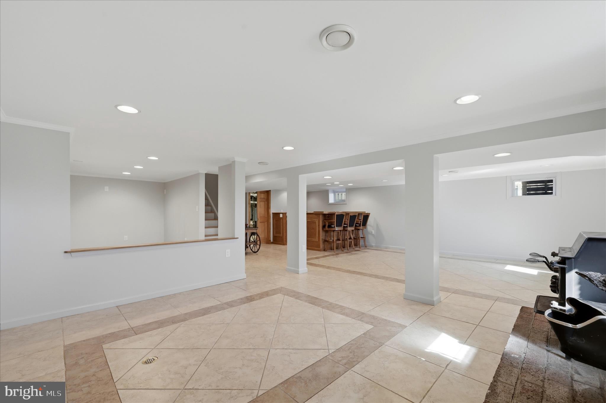 JEFFERSON VILLAGE - Residential