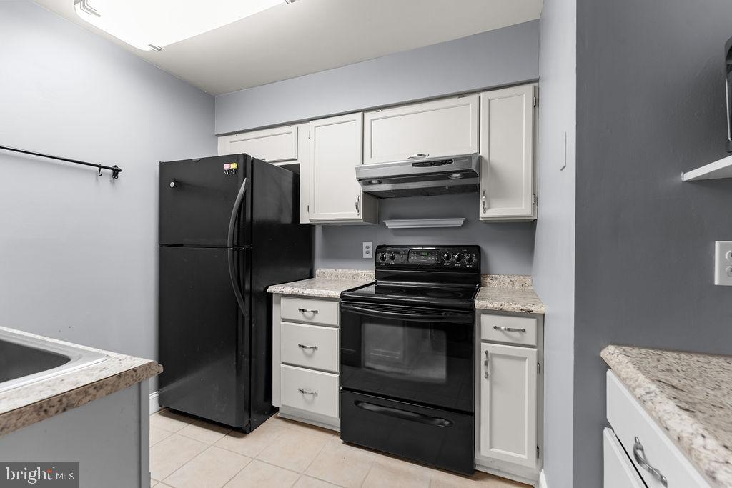 SATYR GREEN - Residential