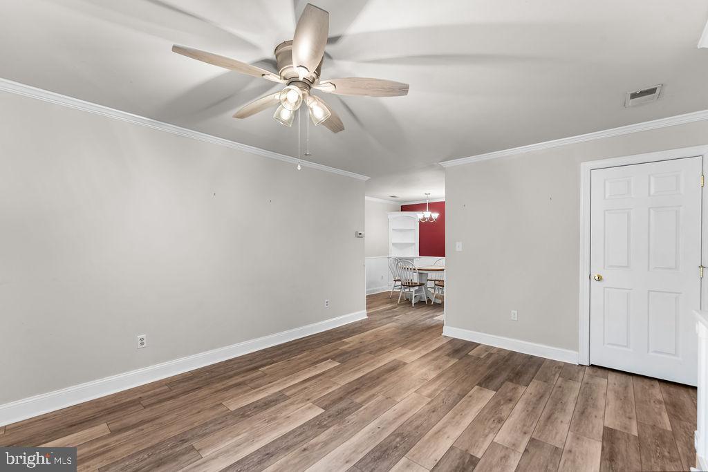 SATYR GREEN - Residential