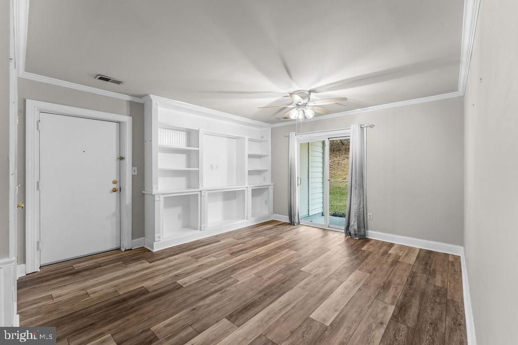 SATYR GREEN - Residential