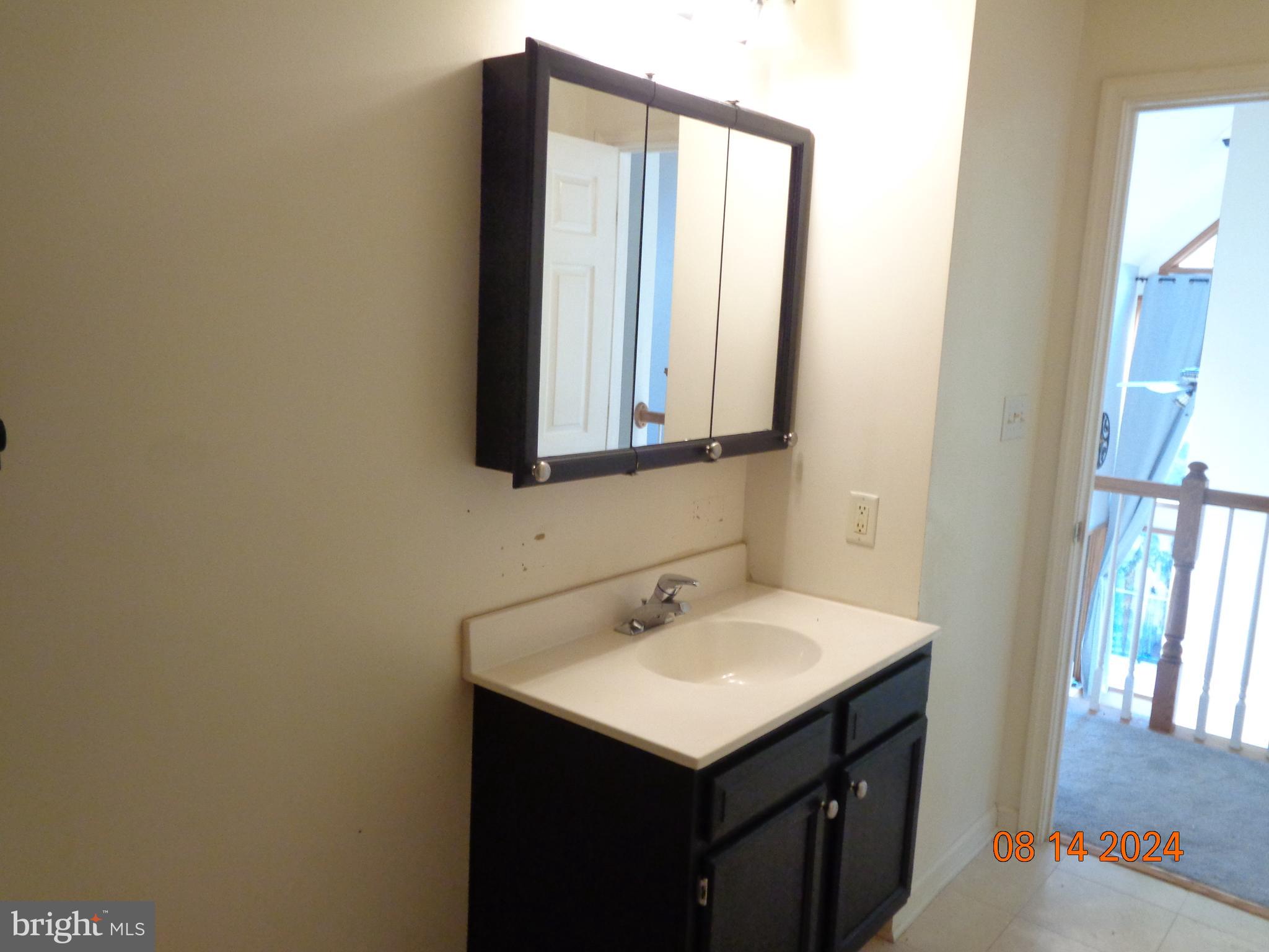 ROUND TOP ESTATES - Residential