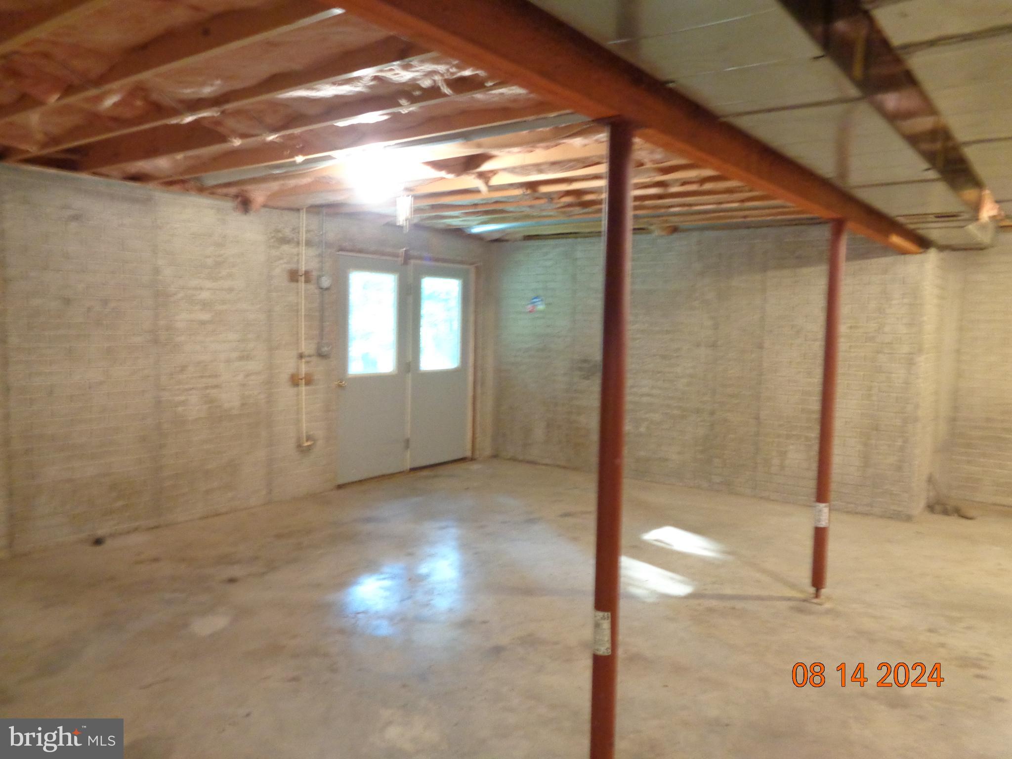 ROUND TOP ESTATES - Residential