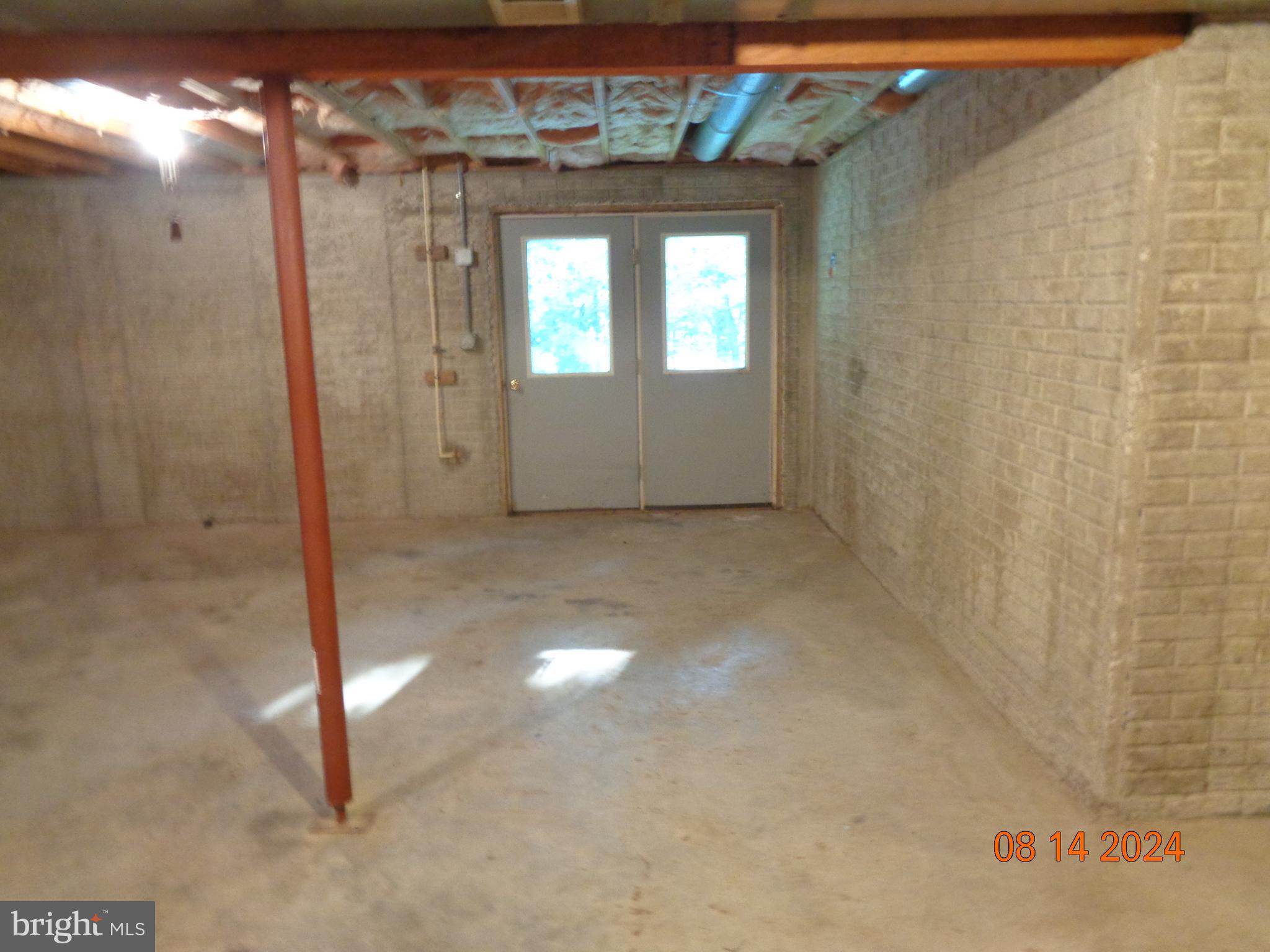 ROUND TOP ESTATES - Residential