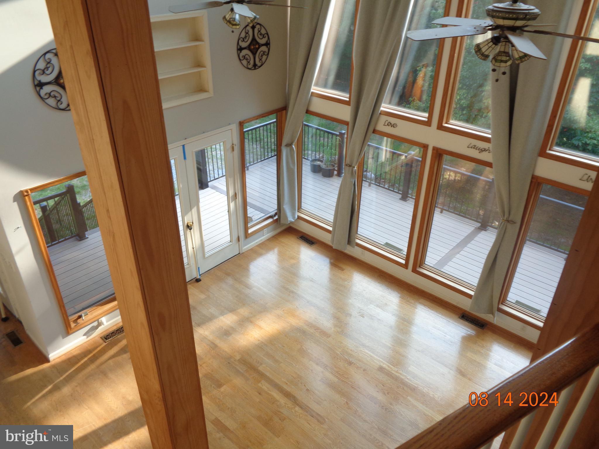 ROUND TOP ESTATES - Residential