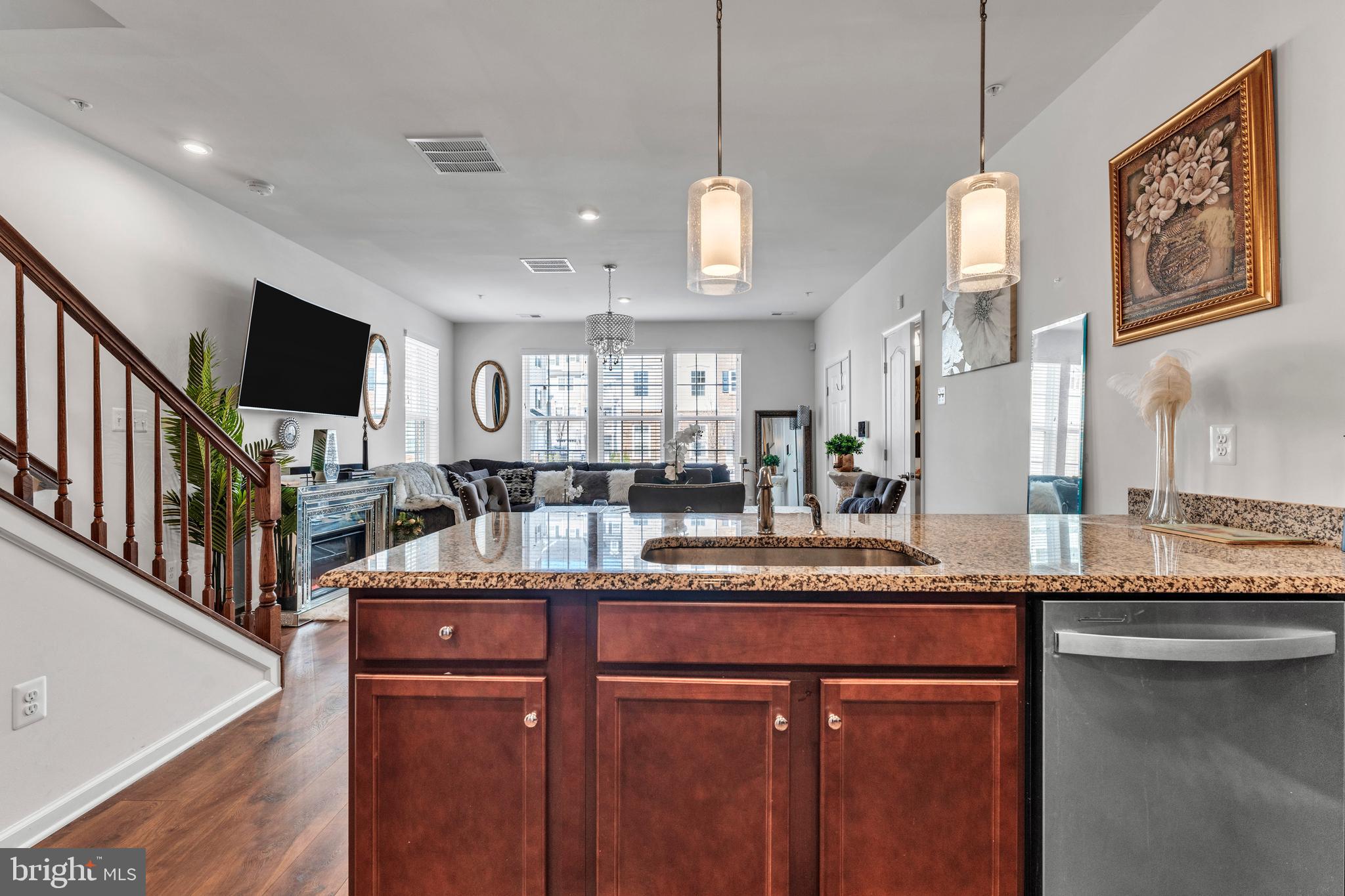 9435 JAMES MACGOWAN LANE 439