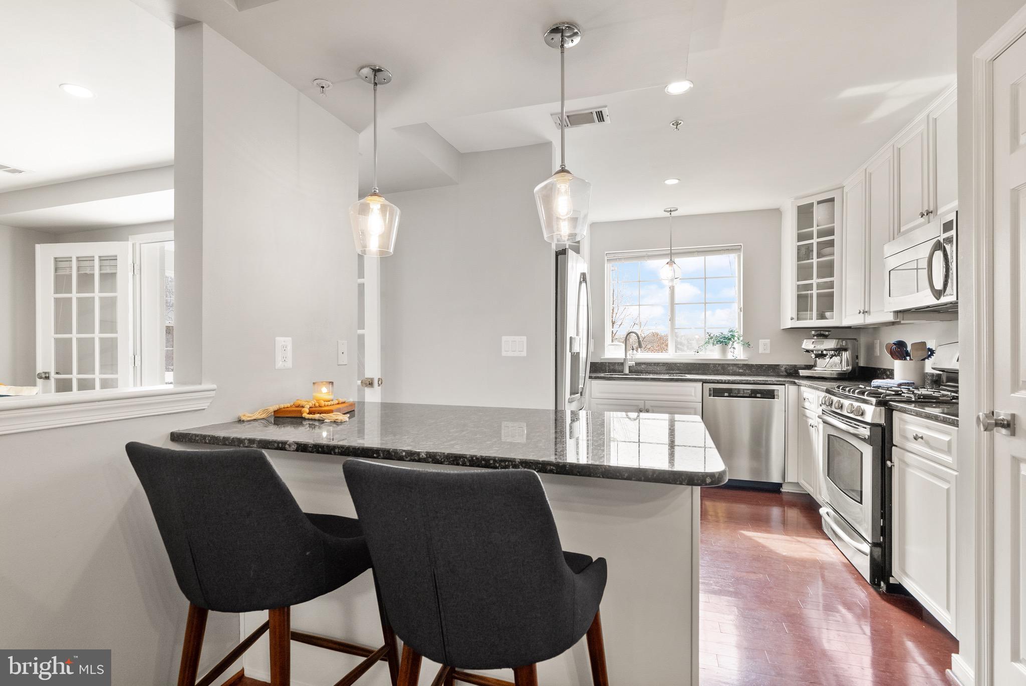 4065 S FOUR MILE RUN DRIVE 302