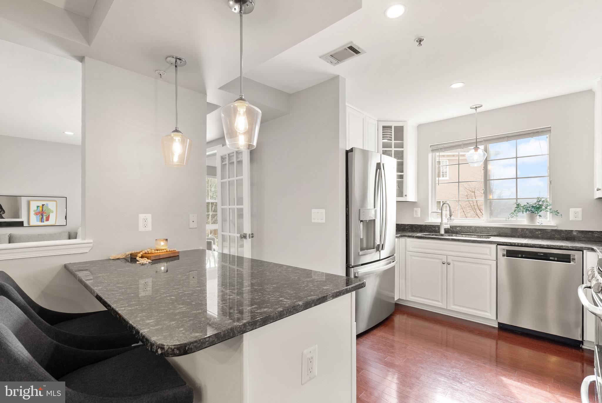 4065 S FOUR MILE RUN DRIVE 302