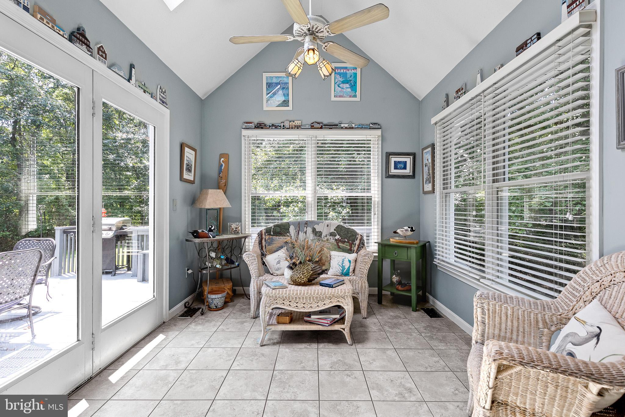 DEMOND VILLAGE - Residential