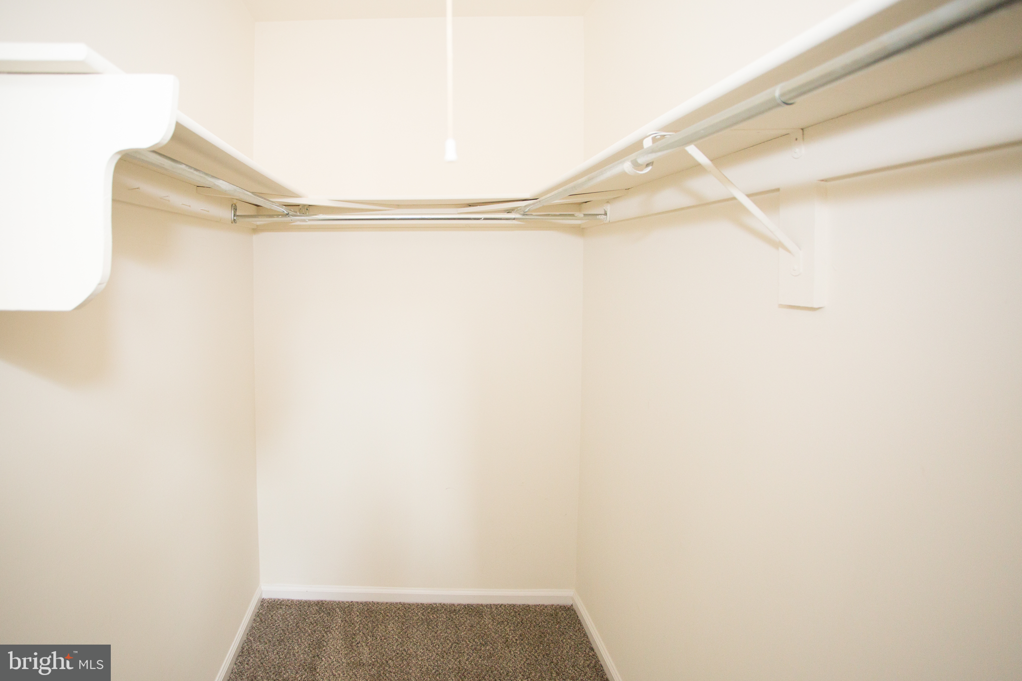 WOODMILL VILLAGE - Residential