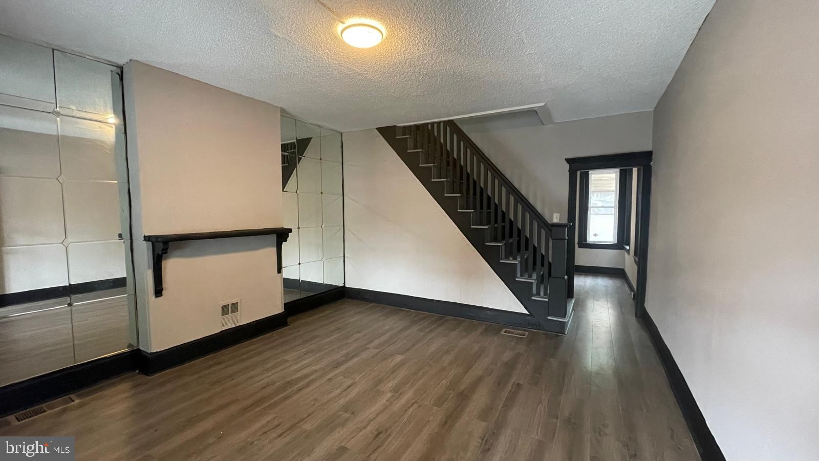GERMANTOWN - Residential
