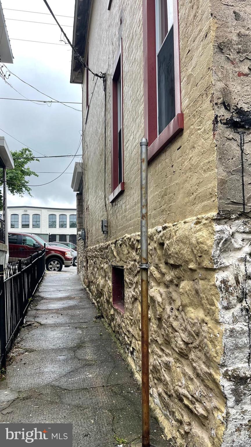 GERMANTOWN - Residential