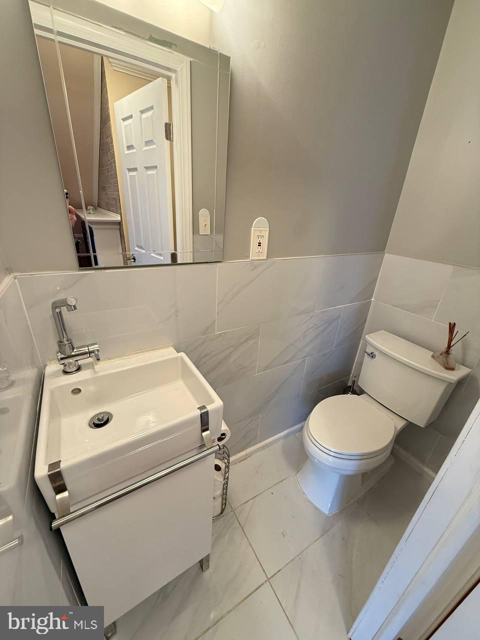 SOMERTON - Residential