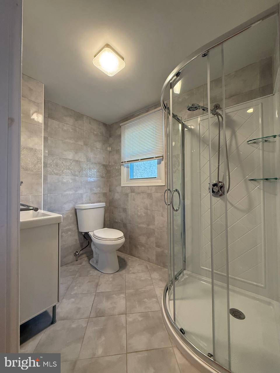 SOMERTON - Residential