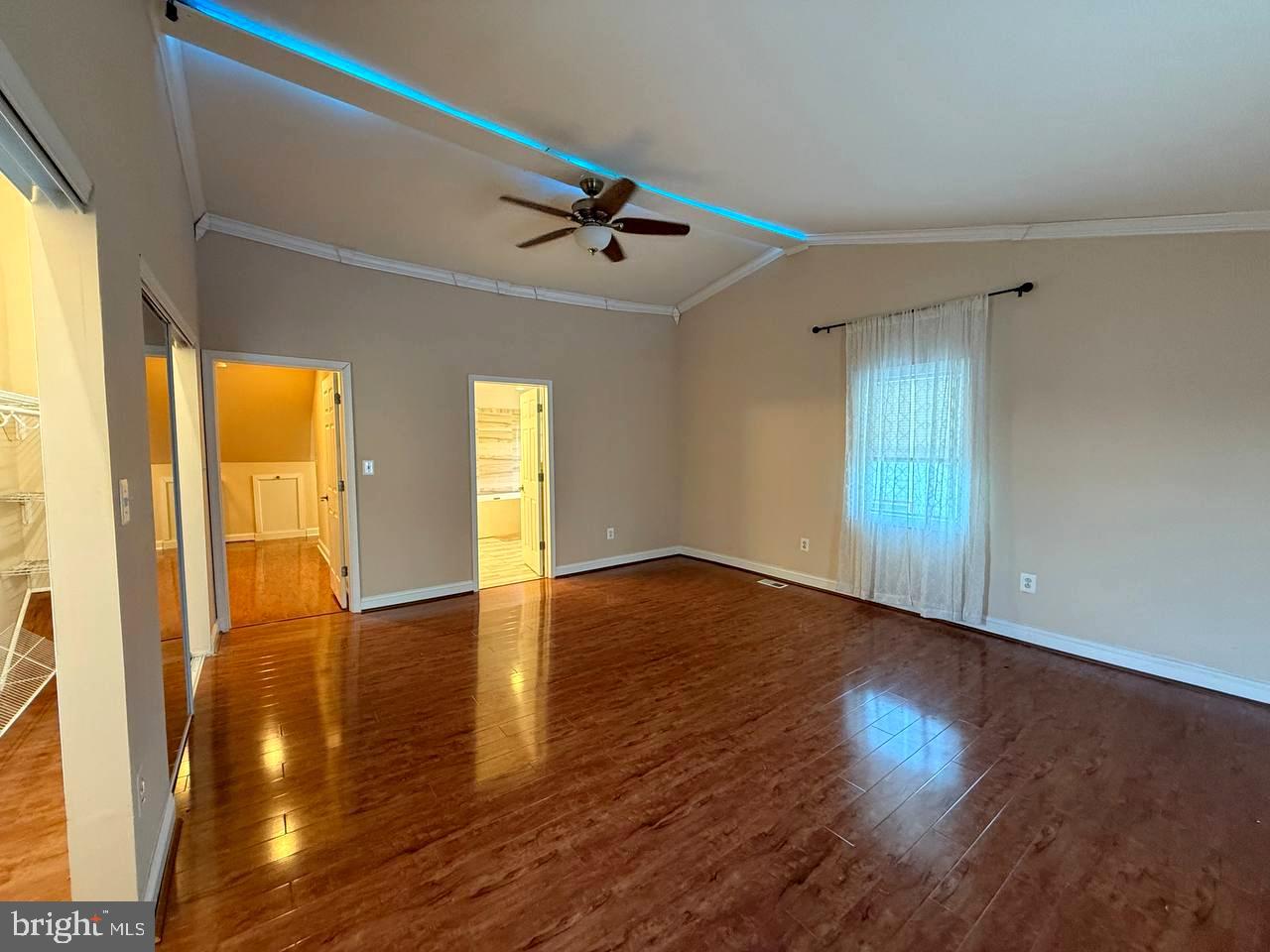 SOMERTON - Residential