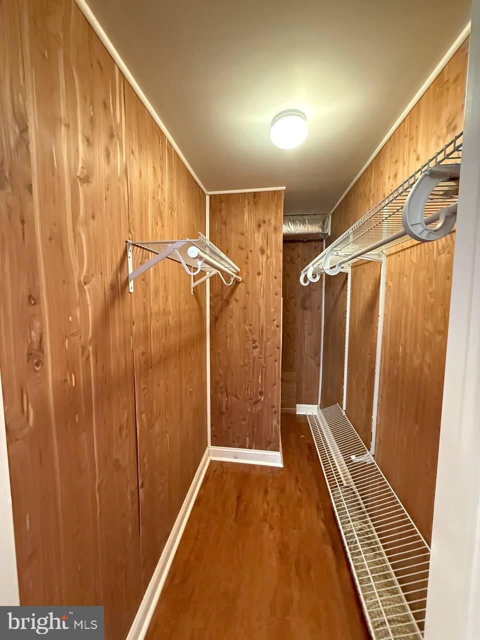 SOMERTON - Residential