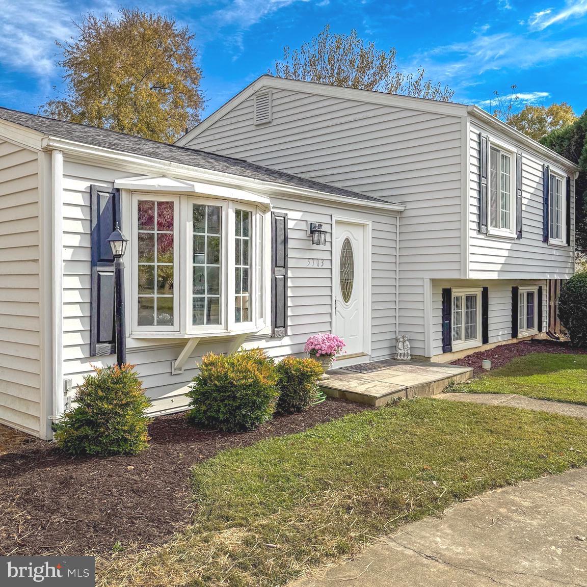 BURKE CENTRE - Residential