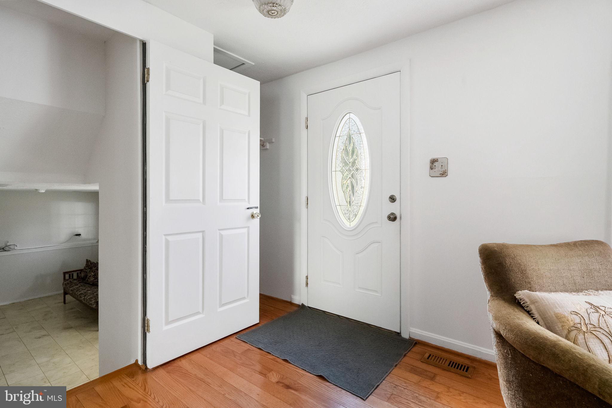 BURKE CENTRE - Residential