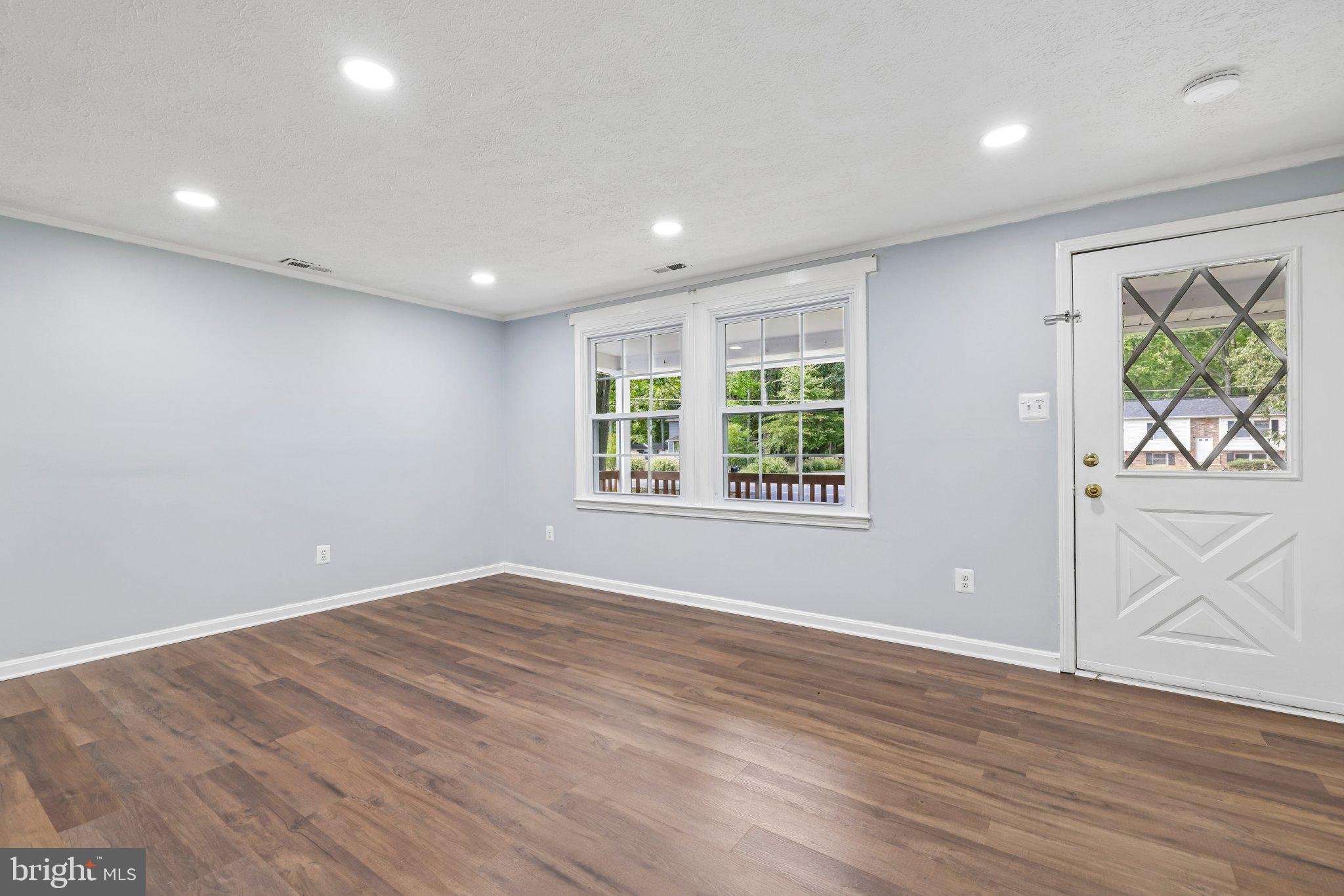 1437 CEDARHURST ROAD