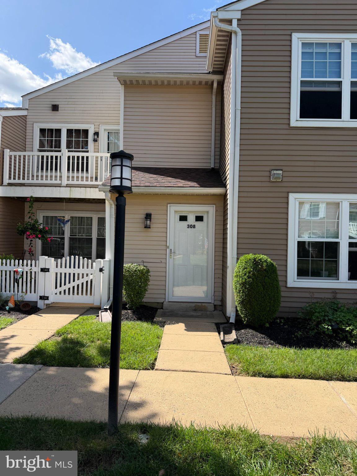 308 FERRIS LANE
