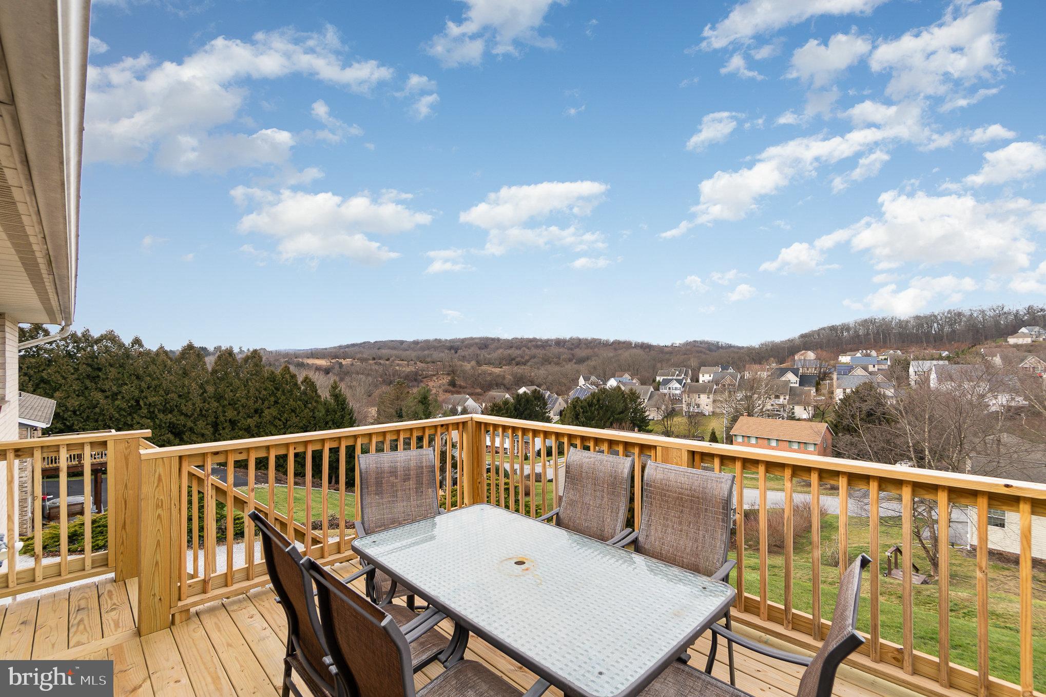 SOUTHERN PINES - Residential