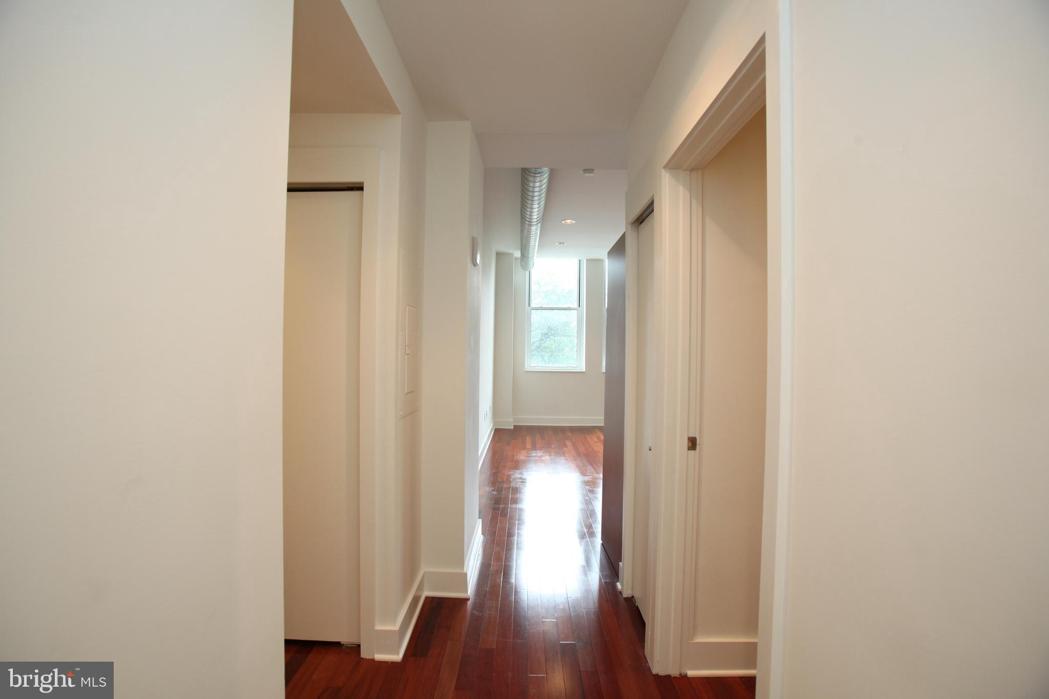 1111 LOCUST STREET 4D