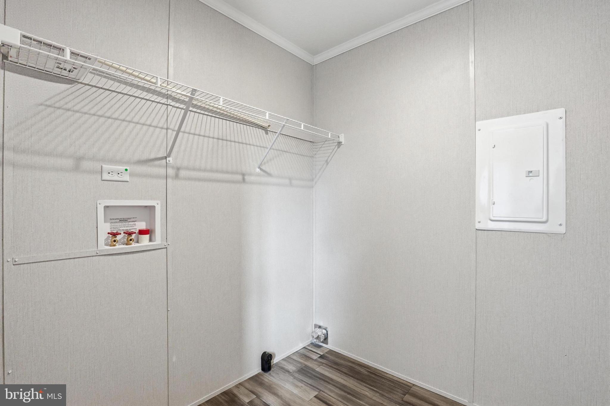 PINE RIDGE - Residential