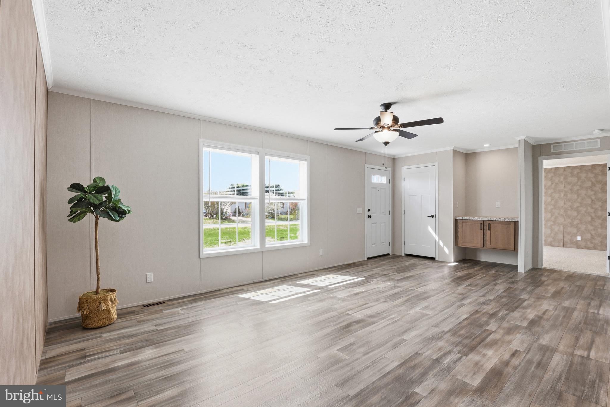 PINE RIDGE - Residential