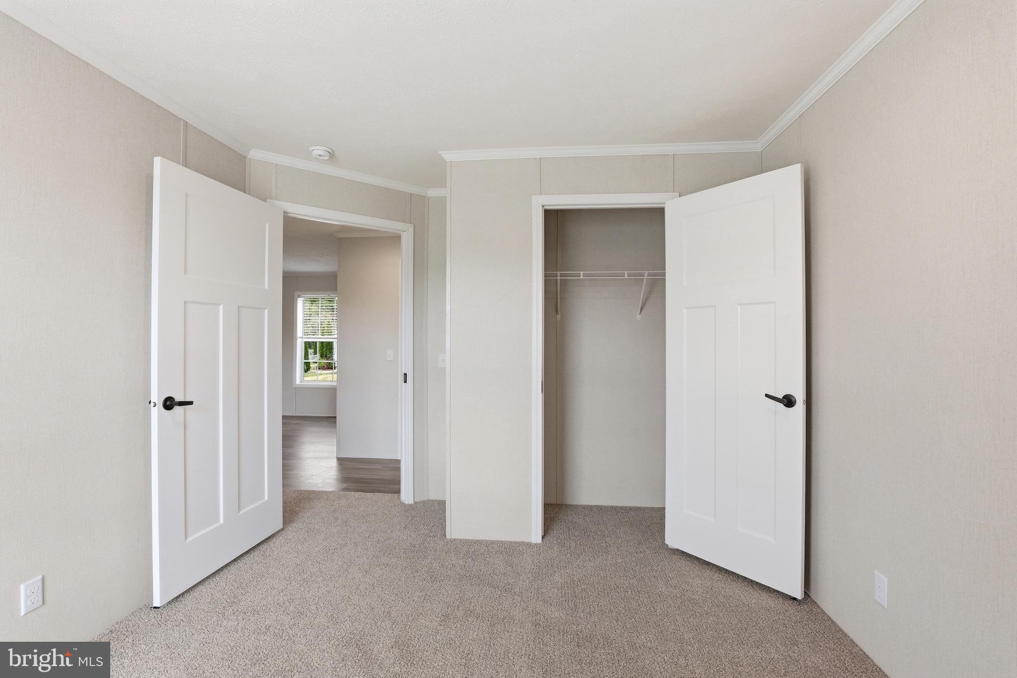 PINE RIDGE - Residential