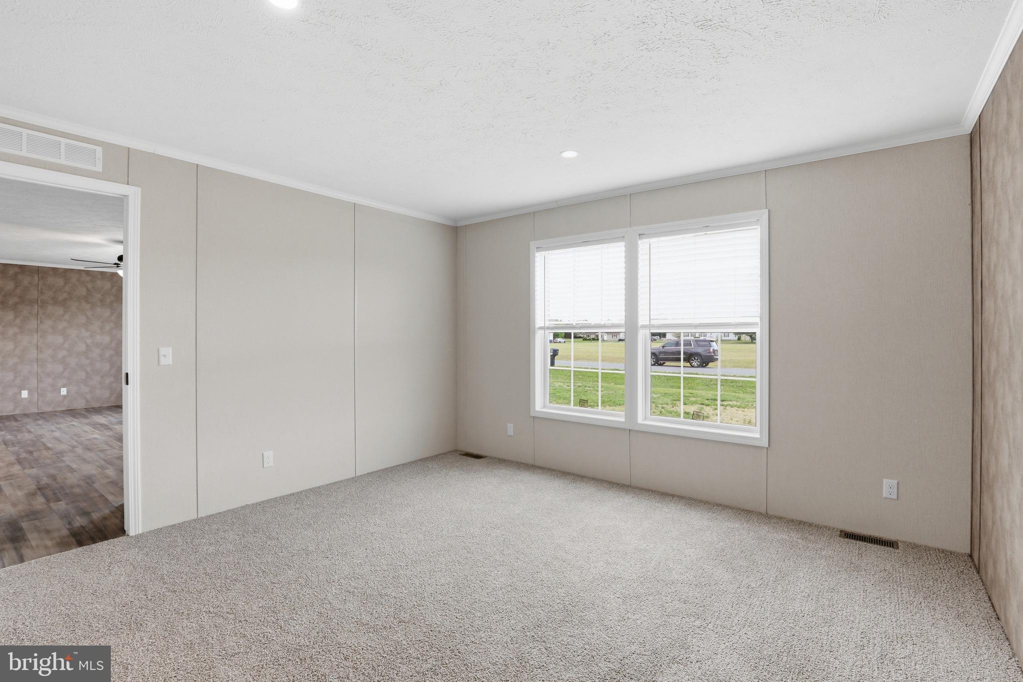 PINE RIDGE - Residential