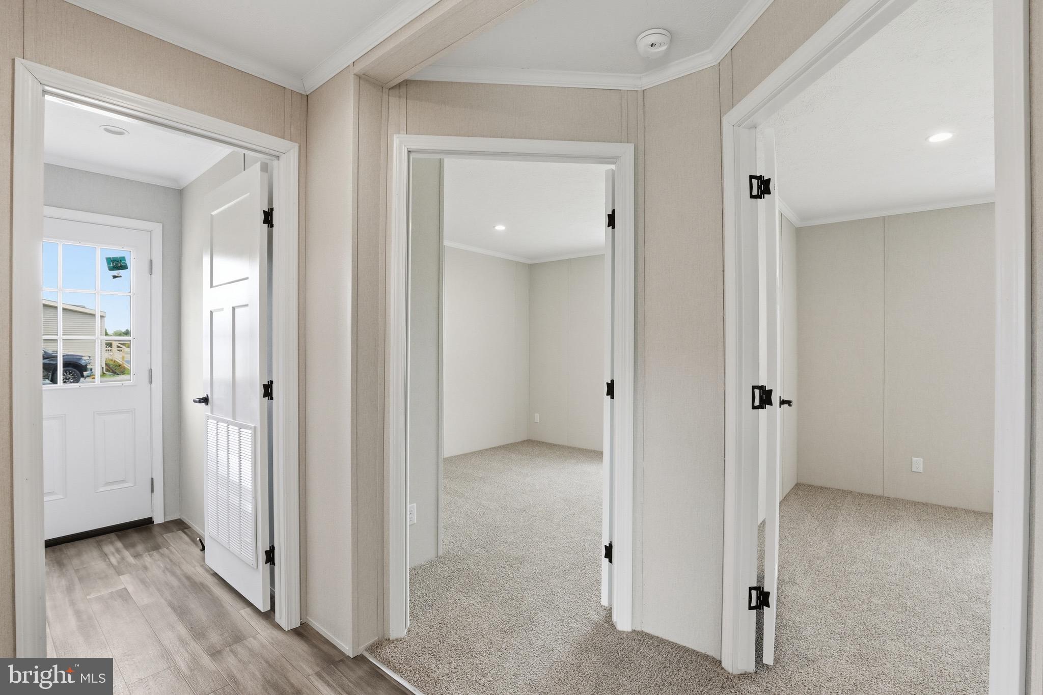 PINE RIDGE - Residential