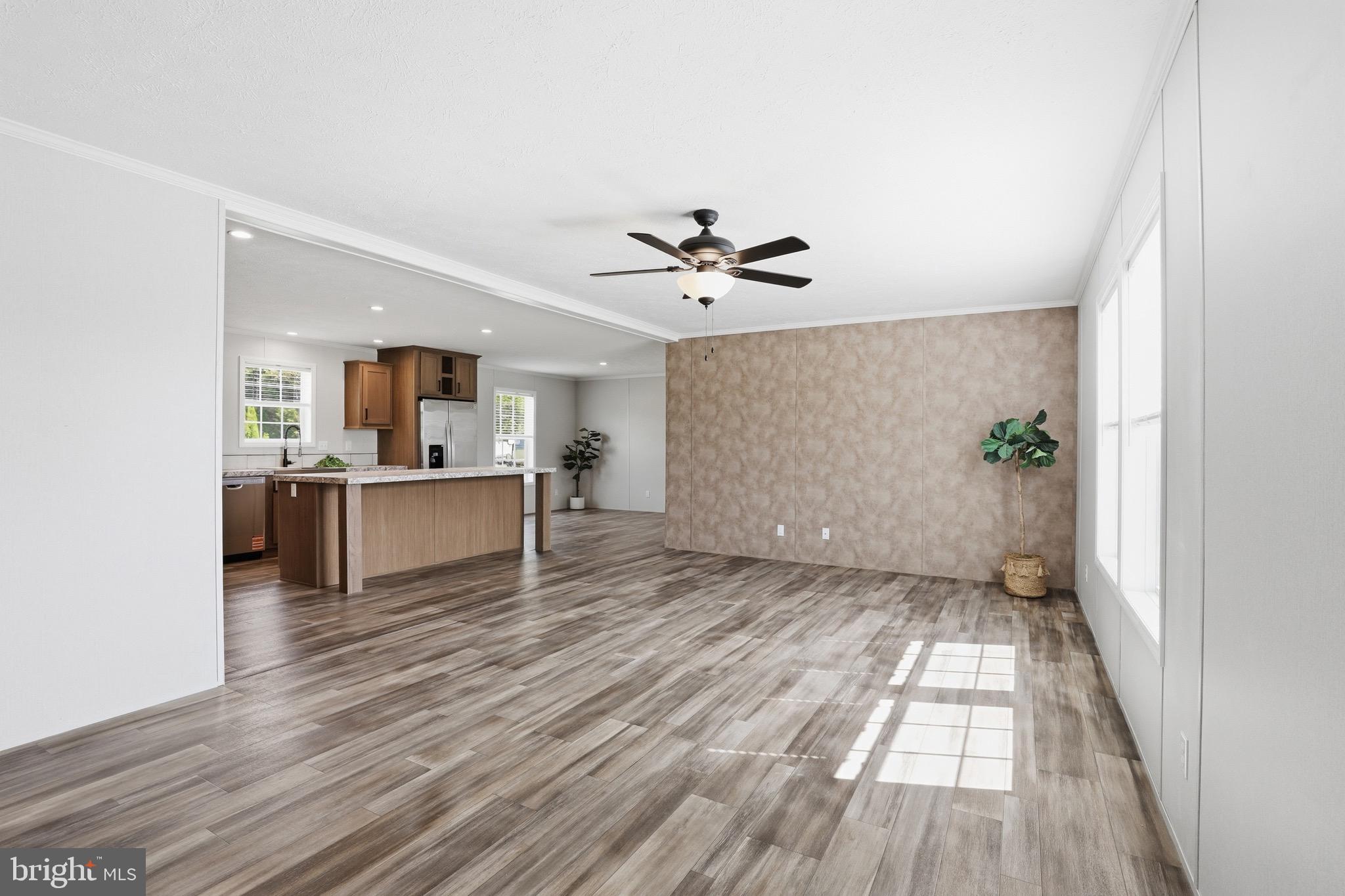 PINE RIDGE - Residential