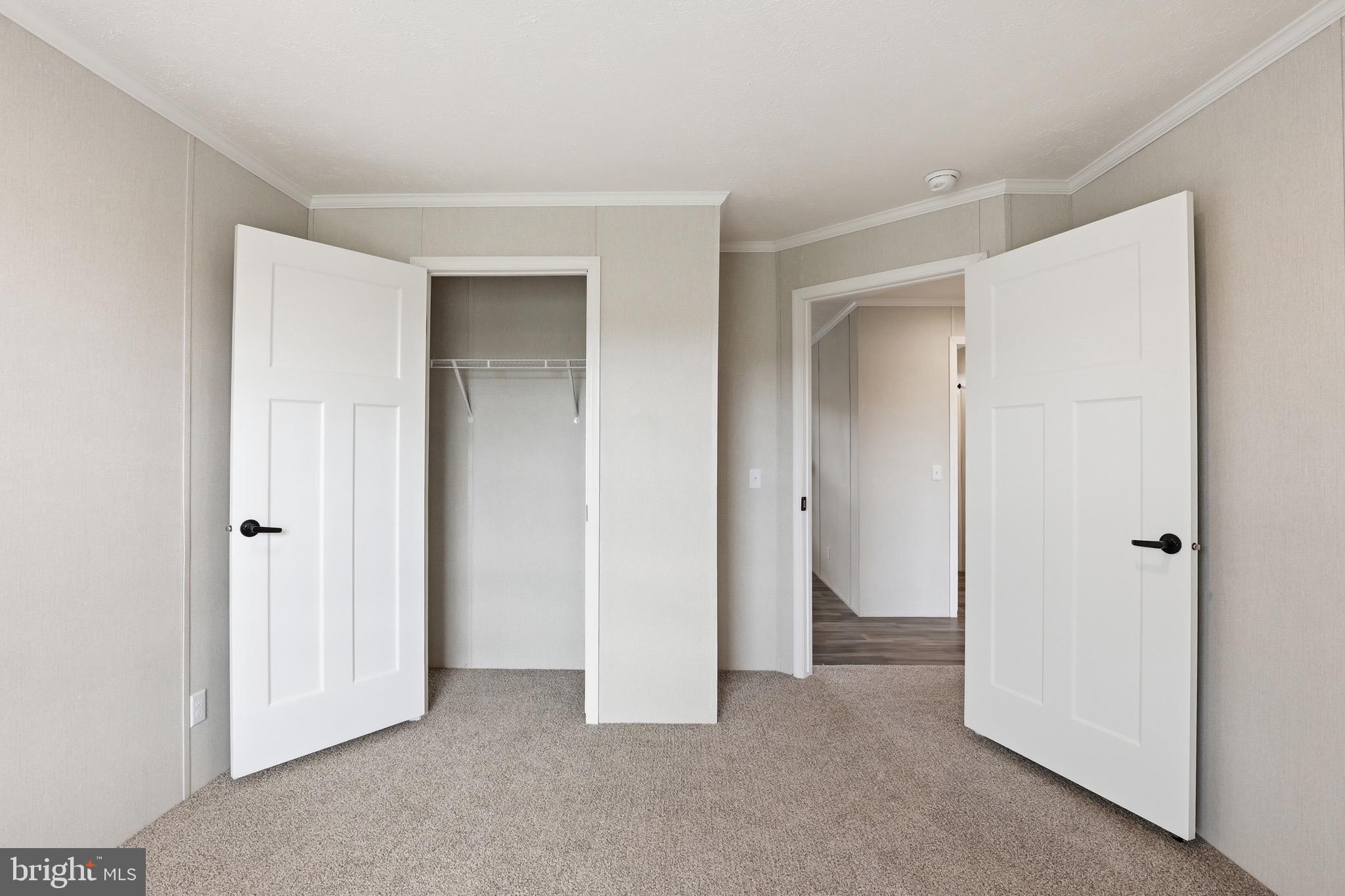 PINE RIDGE - Residential