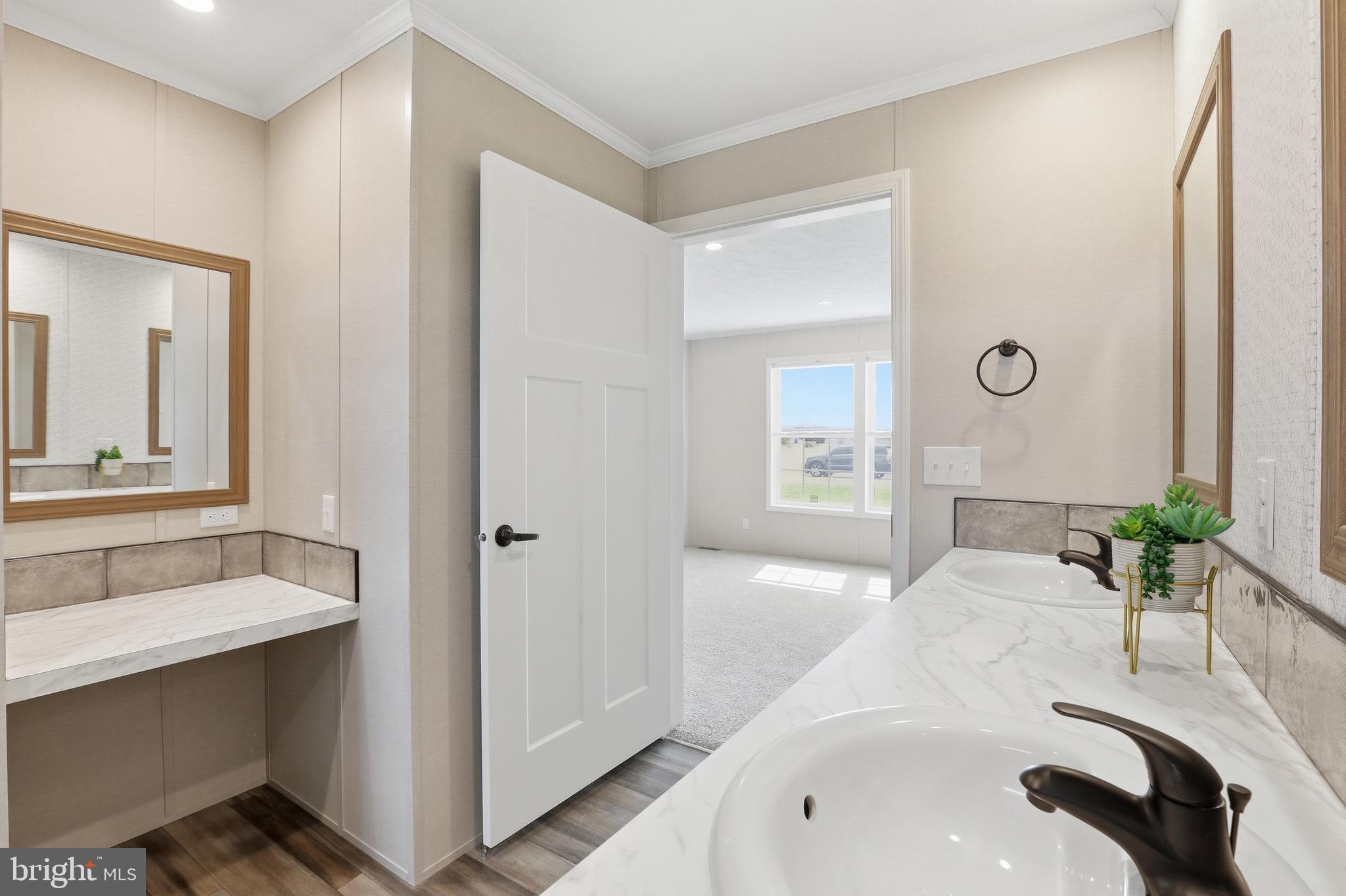 PINE RIDGE - Residential