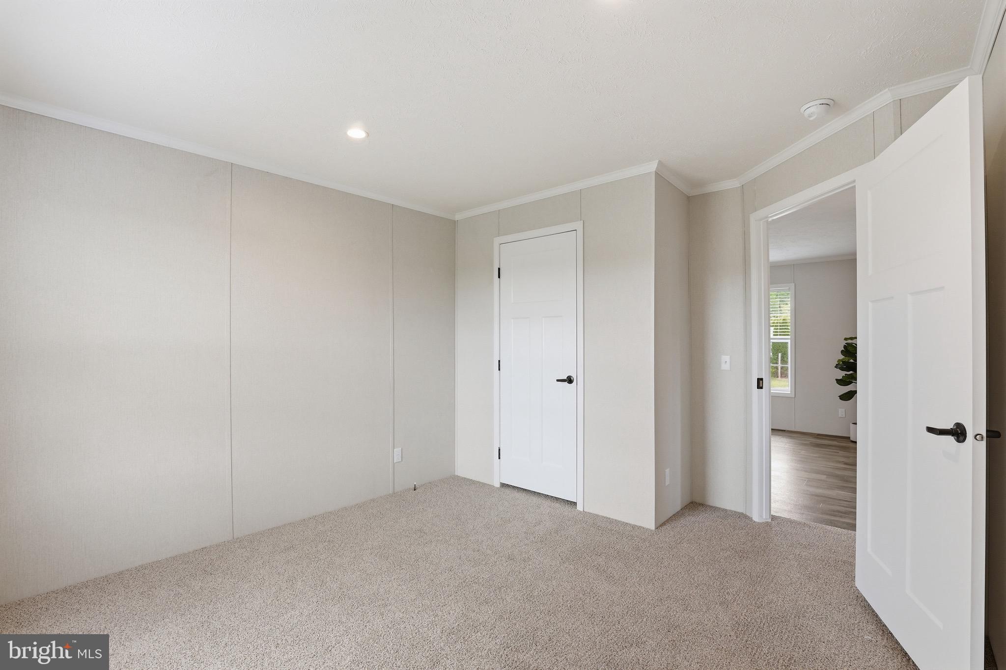 PINE RIDGE - Residential