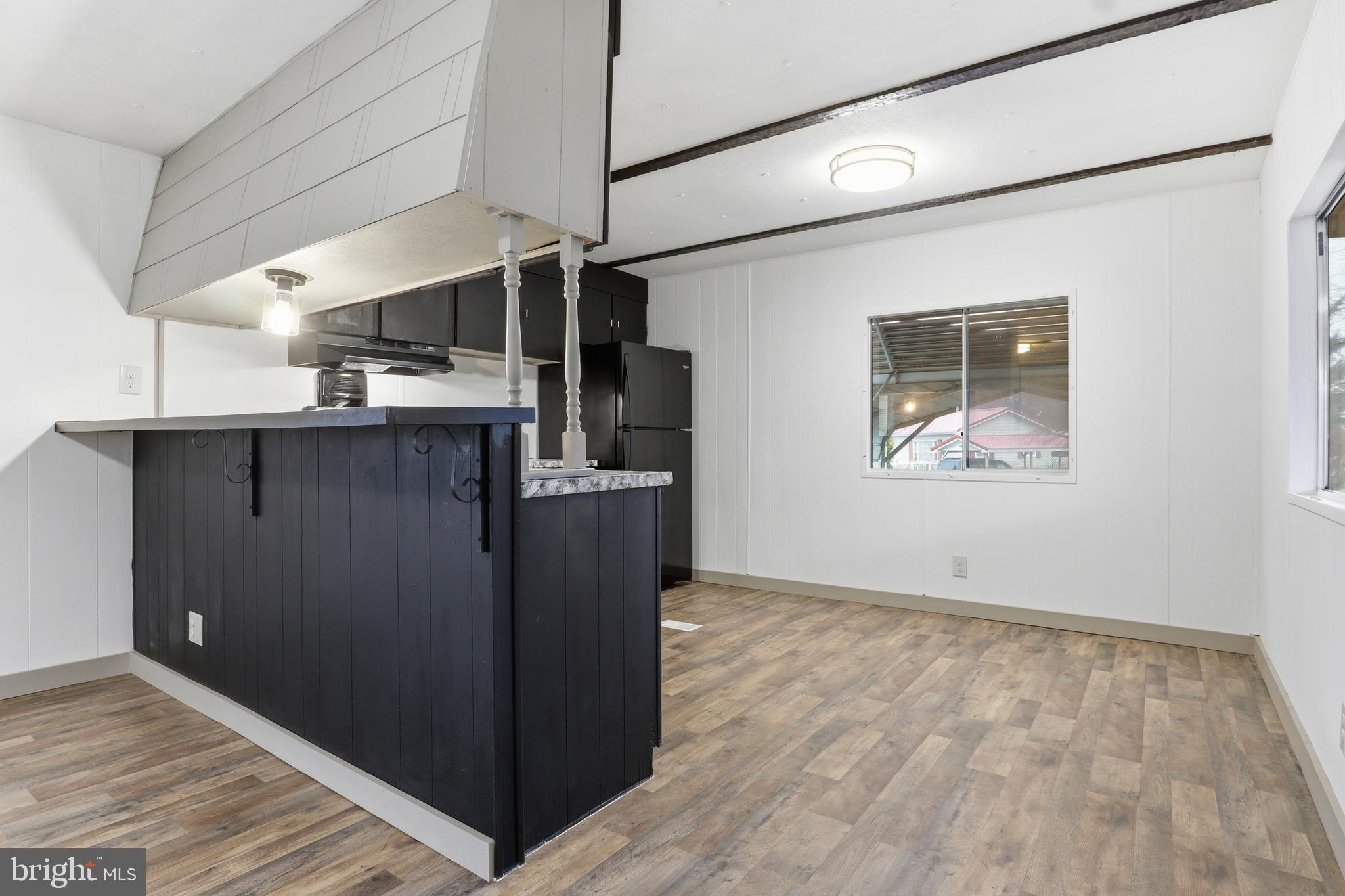 LINCOLN ESTATES - Residential