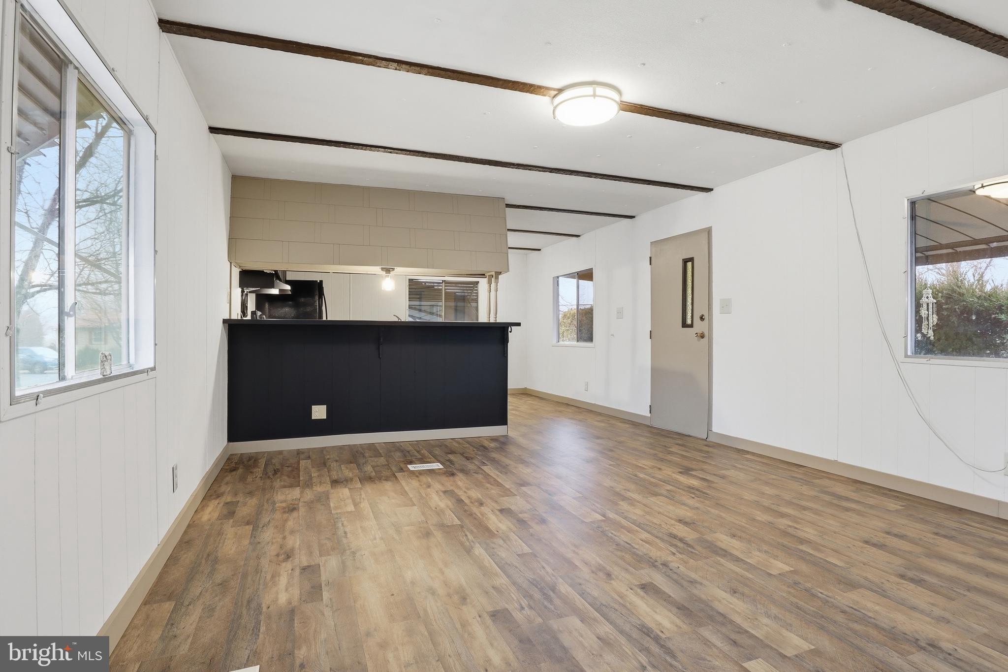 LINCOLN ESTATES - Residential