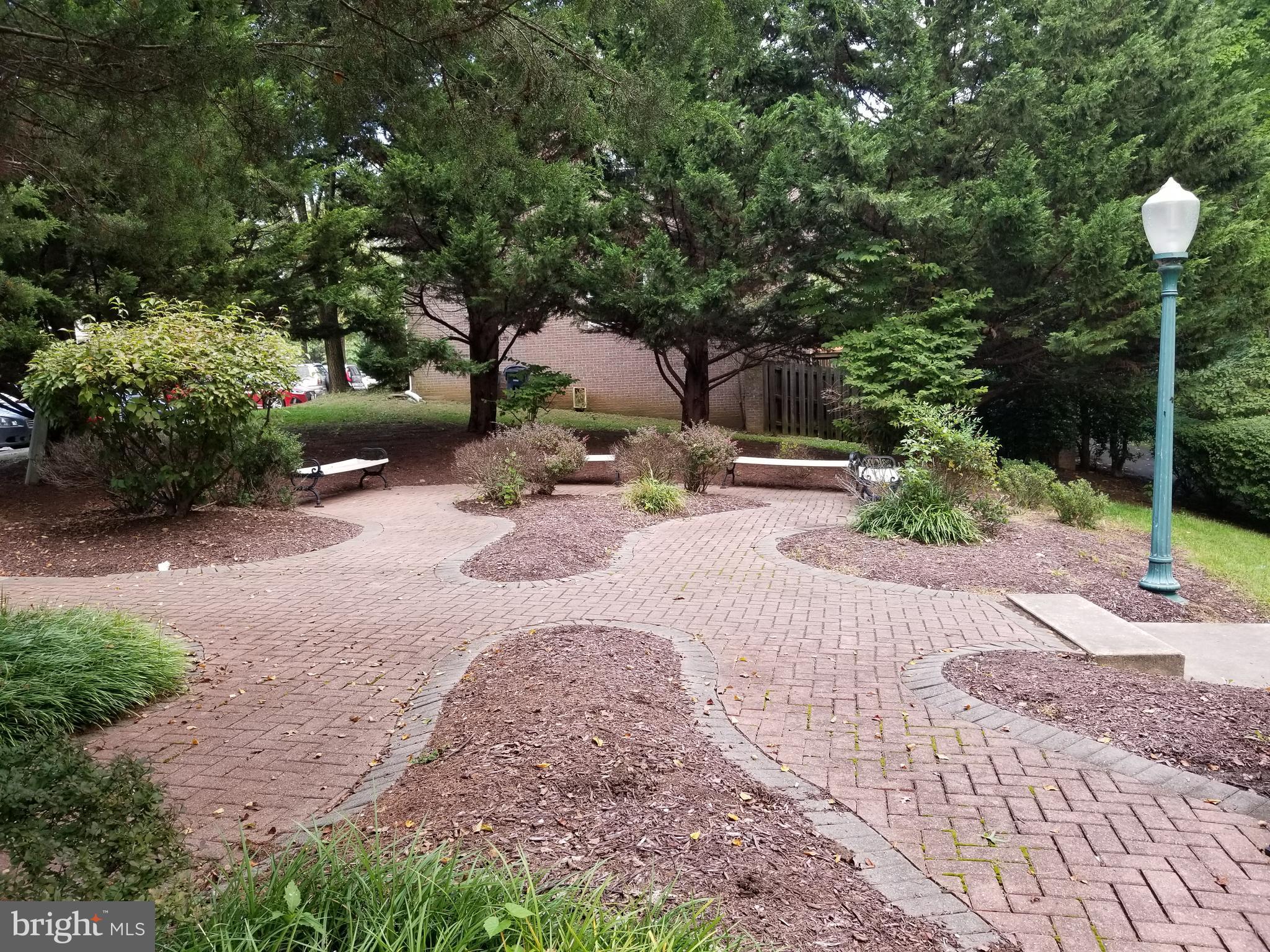 LARGO TOWN CENTER - Residential