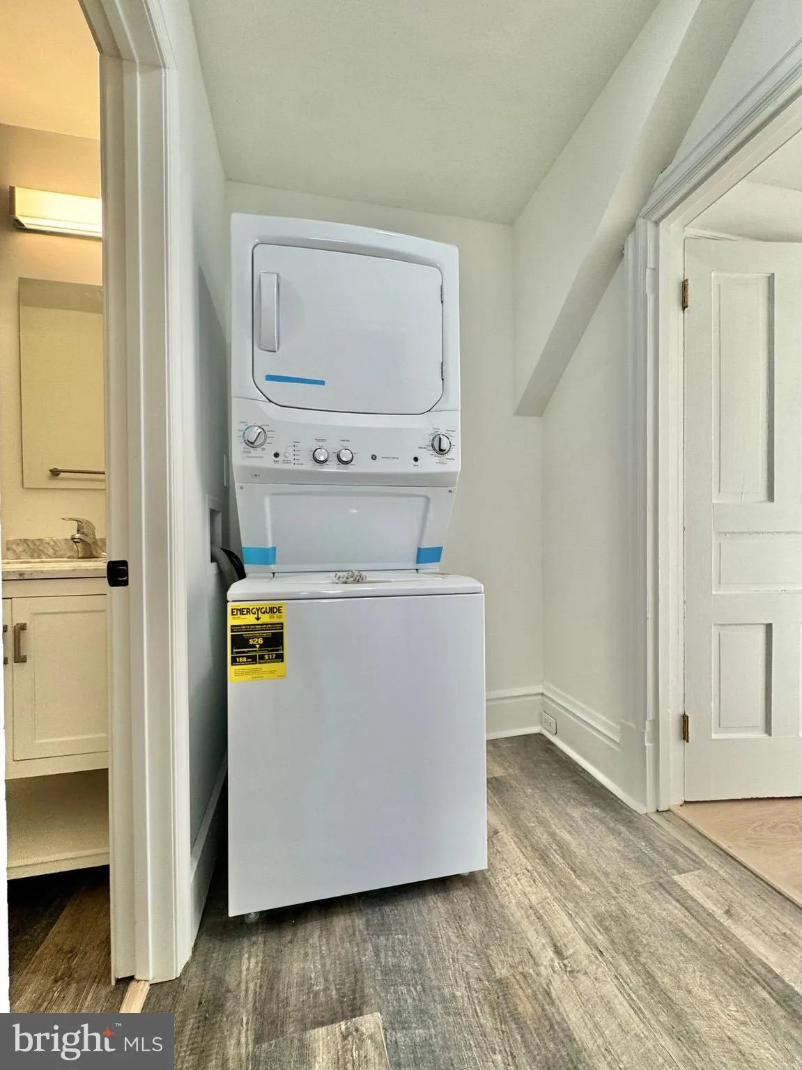 Wilmington, Delaware 19809, United States, 2 Bedrooms Bedrooms, ,2 BathroomsBathrooms,Residential,Coming Soon,97984